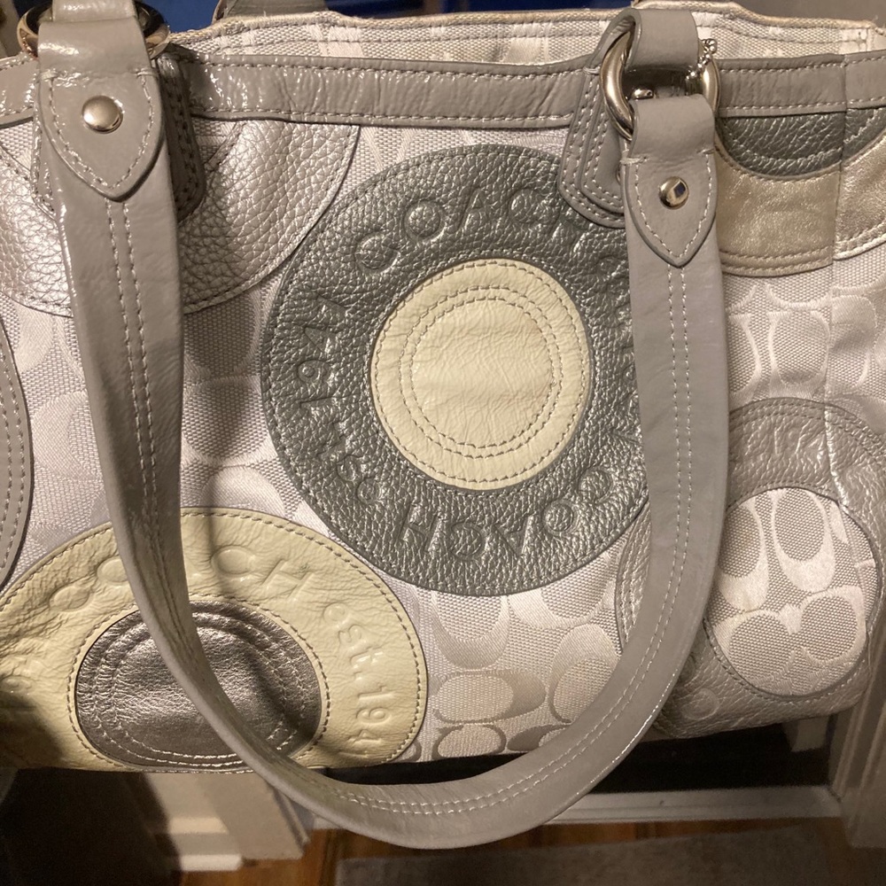 Coach purse - Picture 6 of 6